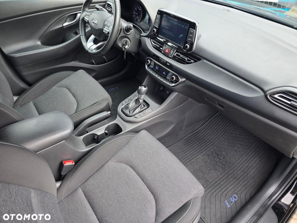 Hyundai i30 1.5 T-GDI 48V Smart DCT - 16