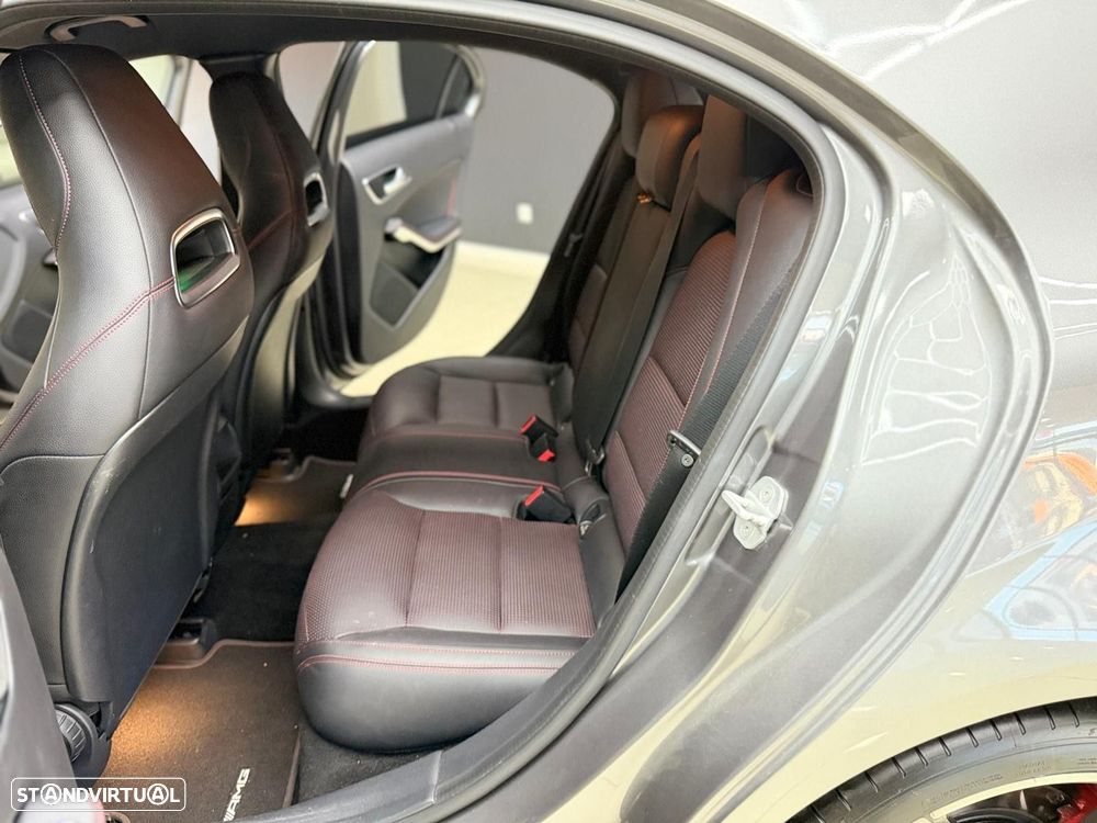 Mercedes-Benz A 220 d AMG Line Aut. - 16