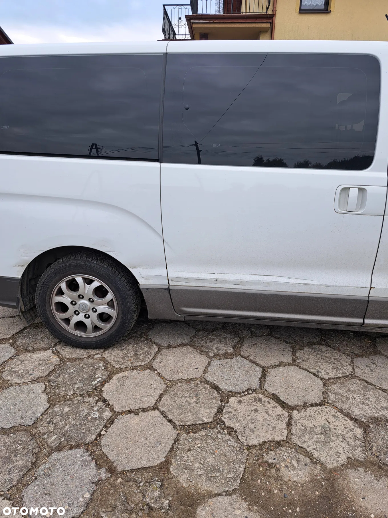 Hyundai H-1 - 11