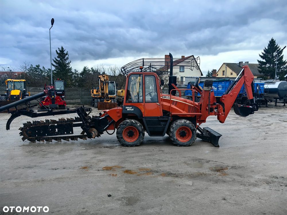 Ditch Witch RT95 głębokość 2,2m, szerokość 40cm - 2