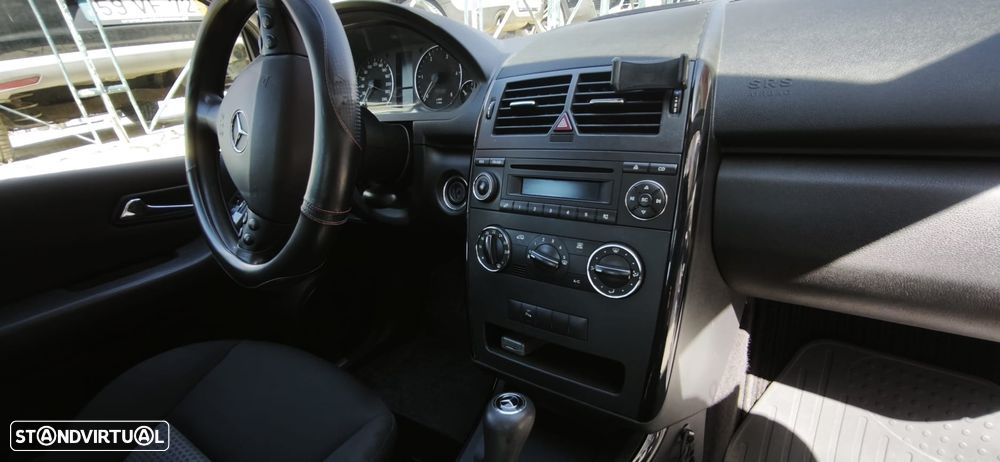 Mercedes-Benz A 180 CDI Classic Automatic - 5