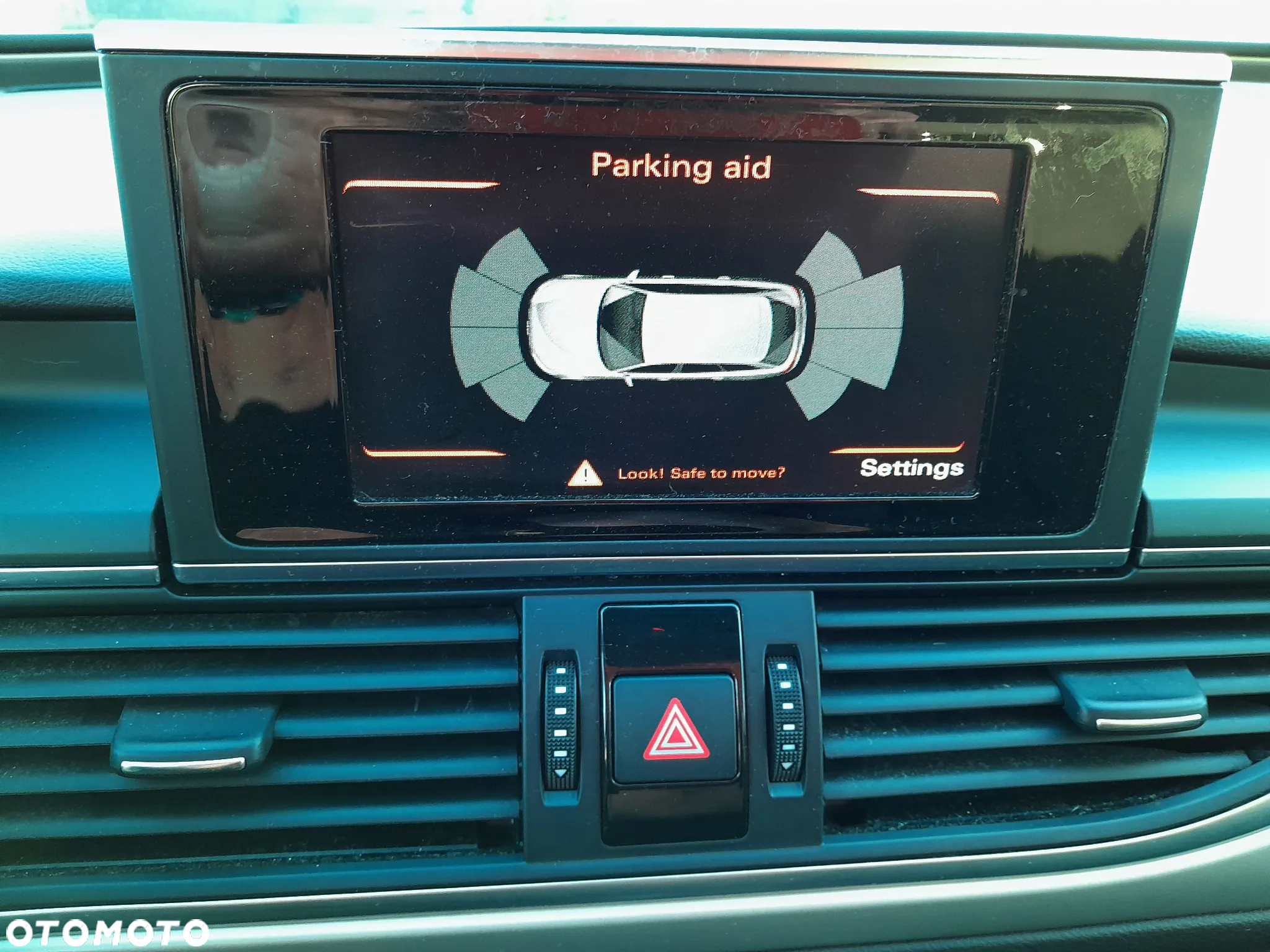 Audi A6 Avant 2.0 TDI Ultra DPF S tronic - 17