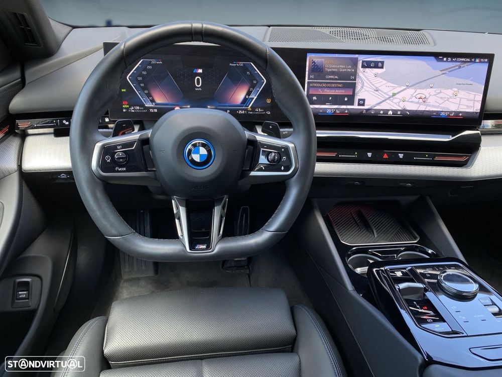 BMW 530 e Pack Desportivo M - 6