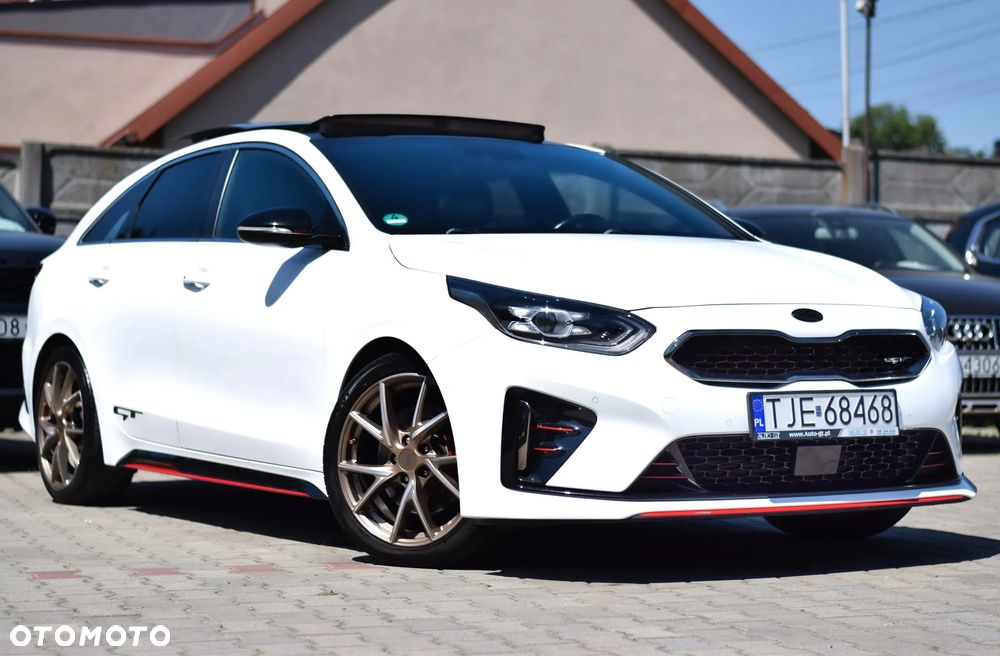 Kia ProCeed 1.6 T-GDI GT DCT - 40