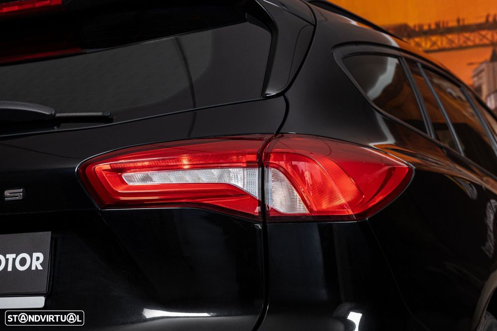 Ford Focus SW 1.5 TDCi EcoBlue ST-Line - 9