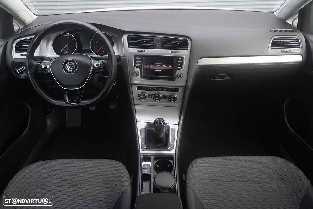 VW Golf 1.6 TDi Trendline - 8