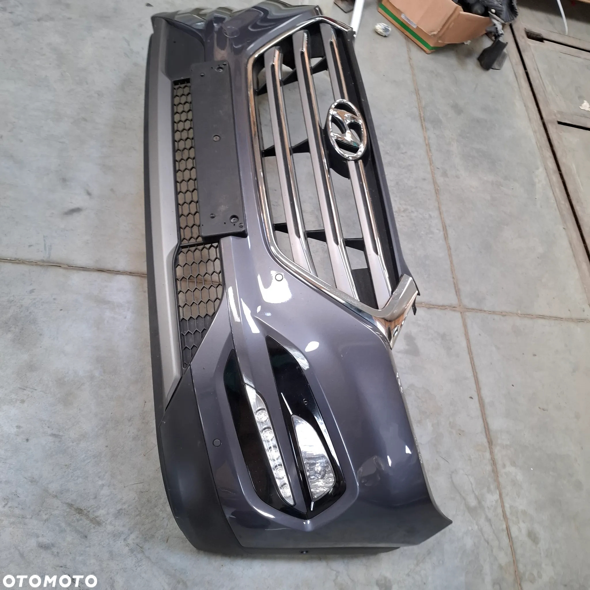 HYUNDAI TUCSON 2 II 3 III 15- 2015- ZDERZAK PRZÓD KOMPLETNY W KOLOG WG3 PDC - 11