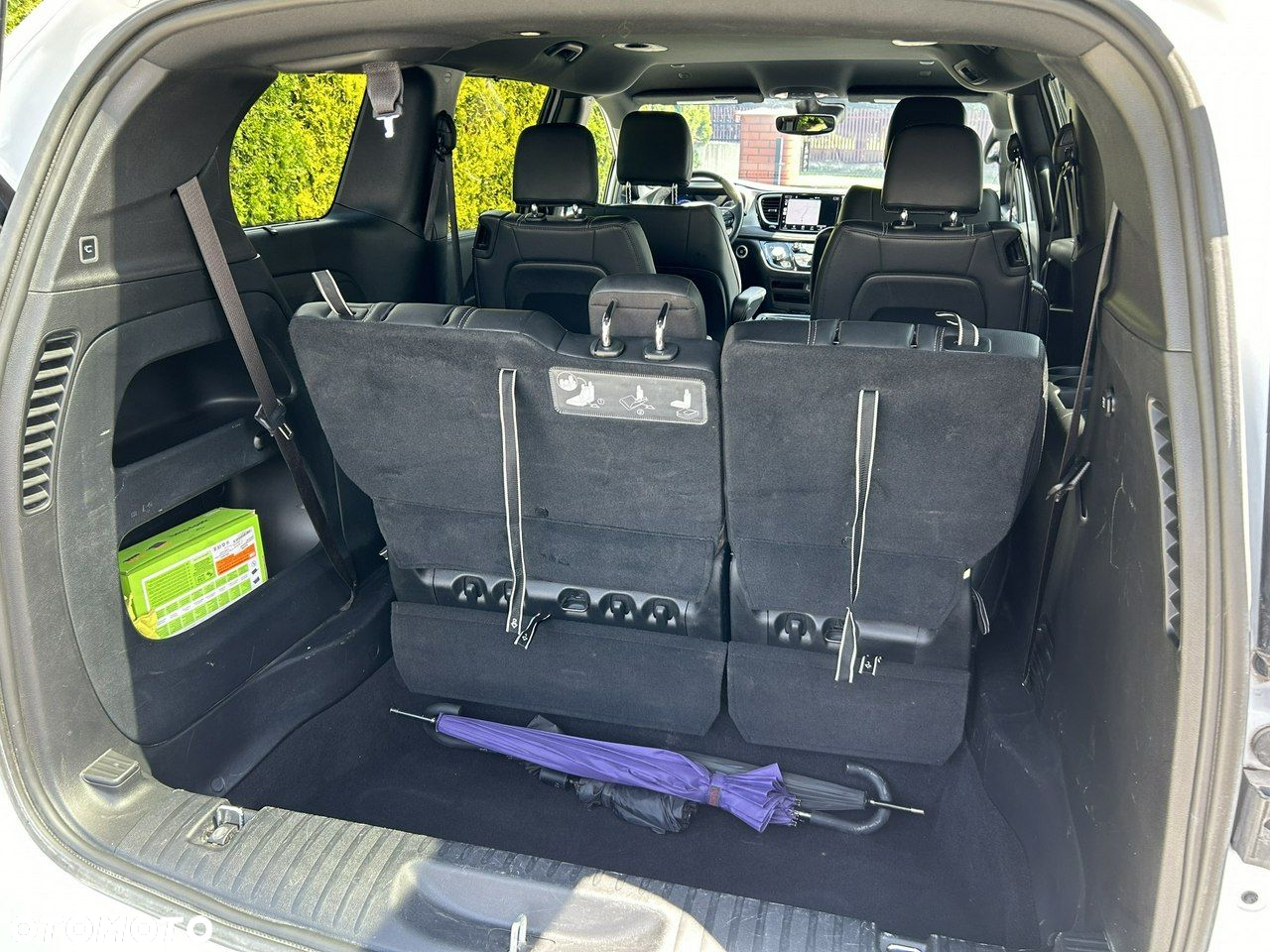 Chrysler Pacifica - 26