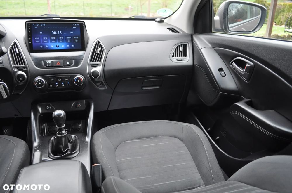 Hyundai ix35 1.7 CRDi Premium 2WD - 24