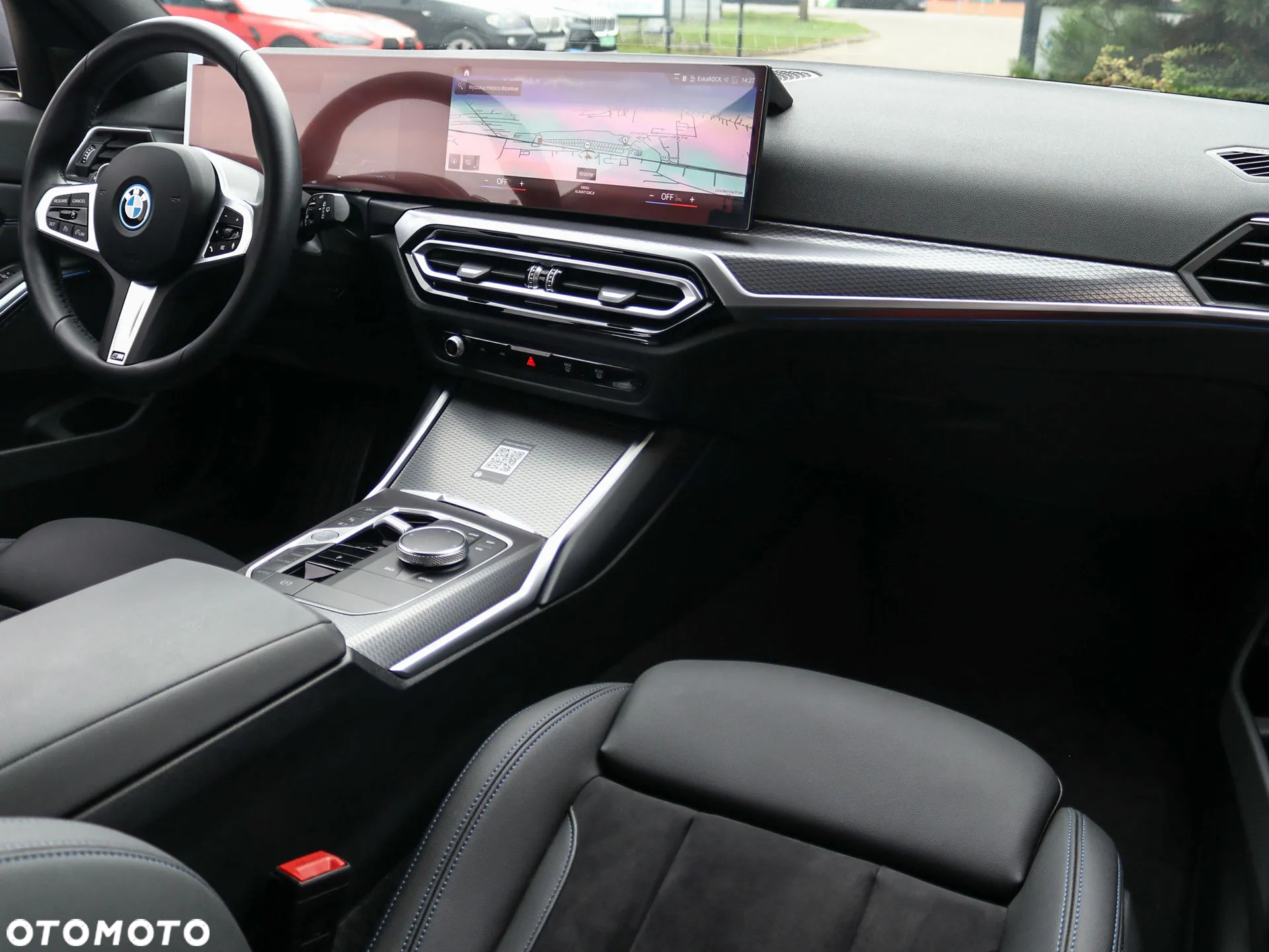 BMW Seria 3 330e xDrive M Sport sport - 29