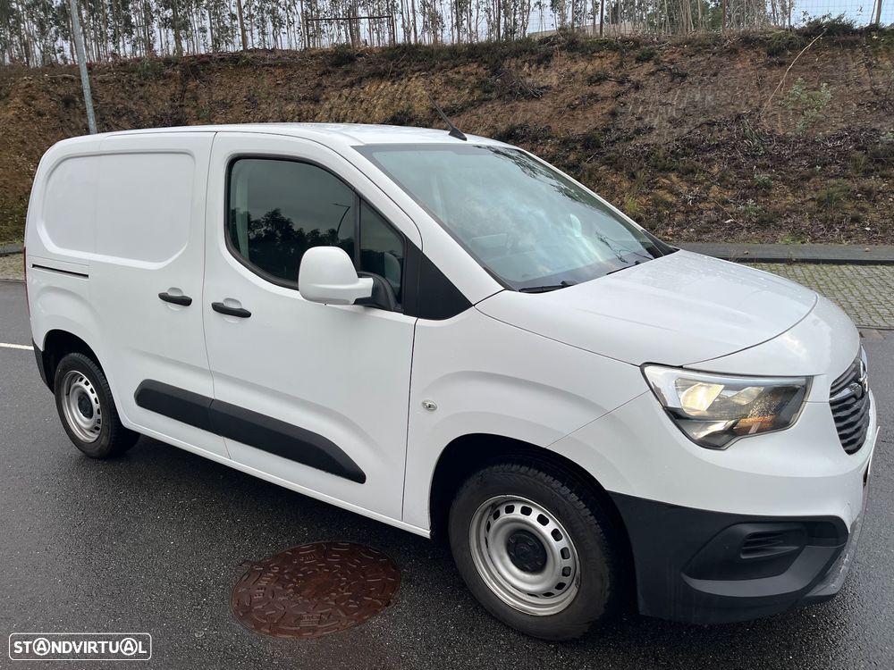 Opel Combo CDTI - 11