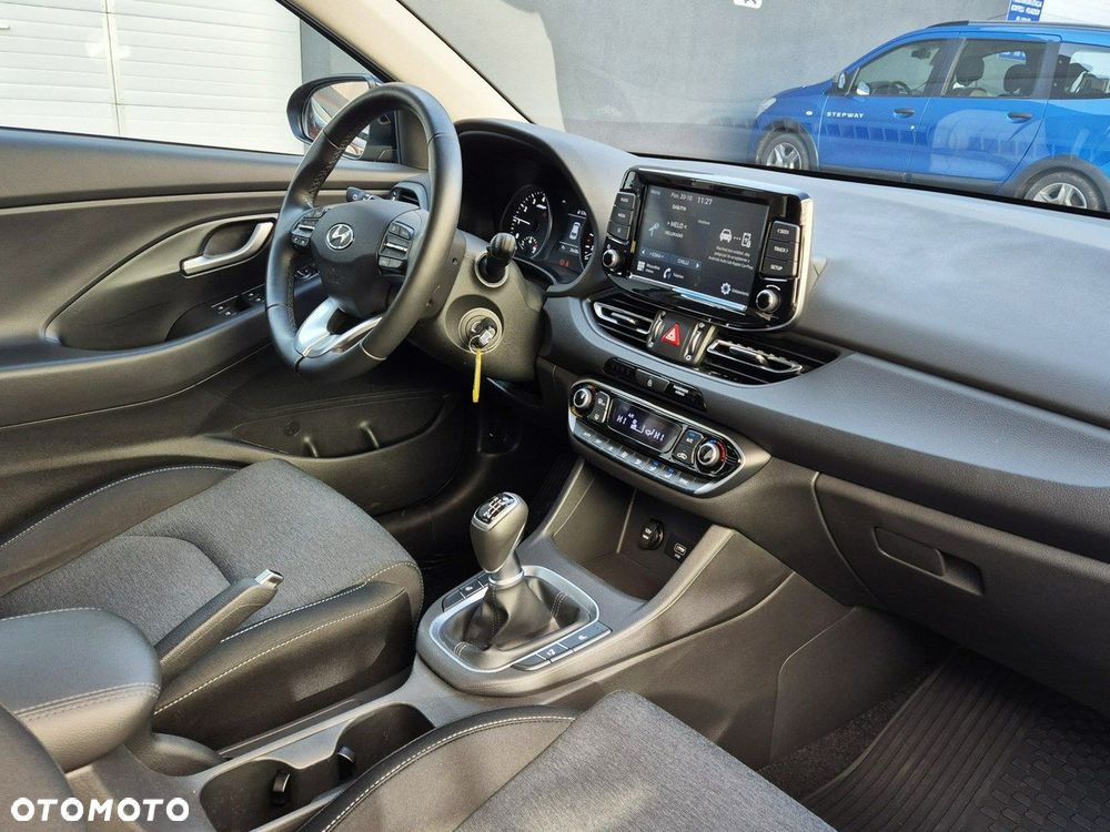 Hyundai i30 1.0 T-GDI Smart - 11