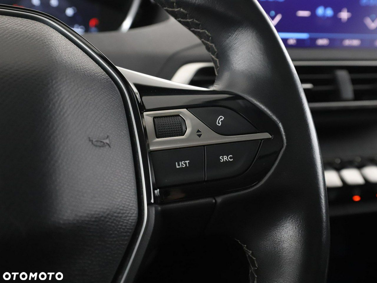 Peugeot 3008 1.6 BlueHDi Allure S&S - 34