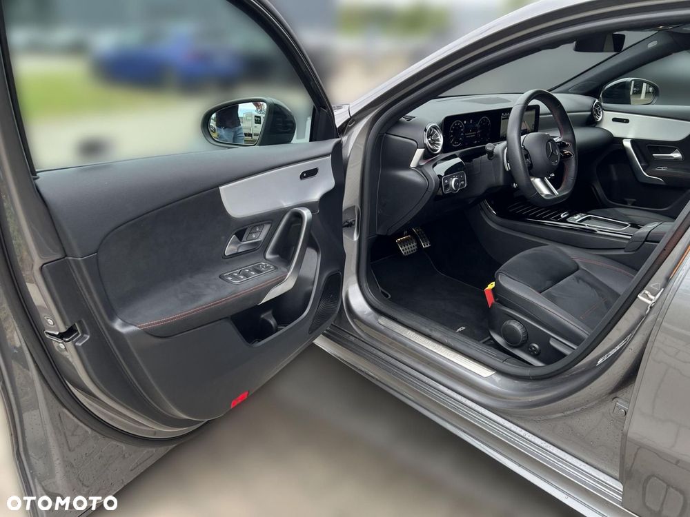 Mercedes-Benz Klasa A 200 AMG Line 7G-DCT - 10