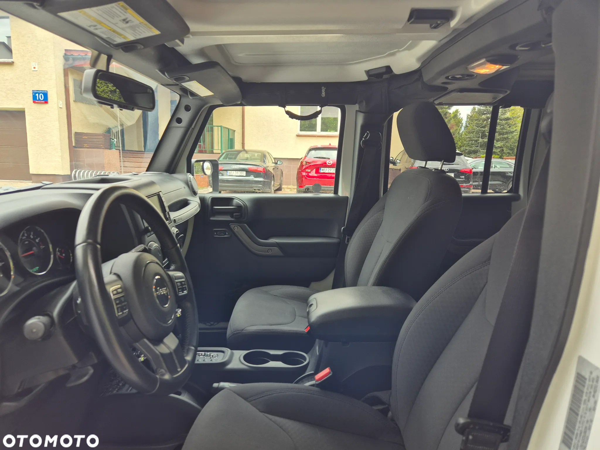 Jeep Wrangler - 30