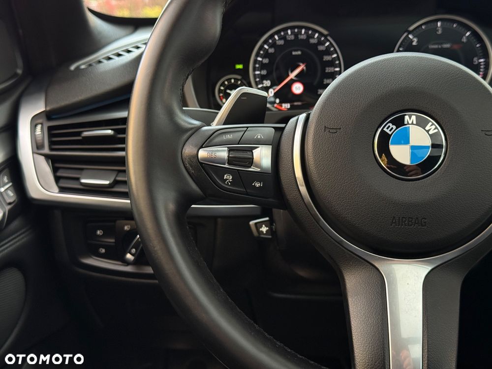 BMW X5 xDrive40d - 17