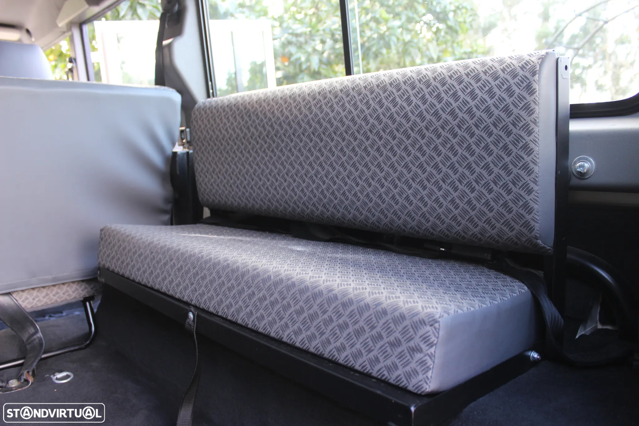 Land Rover Defender 110 2.5 TDi Metal Top - 15