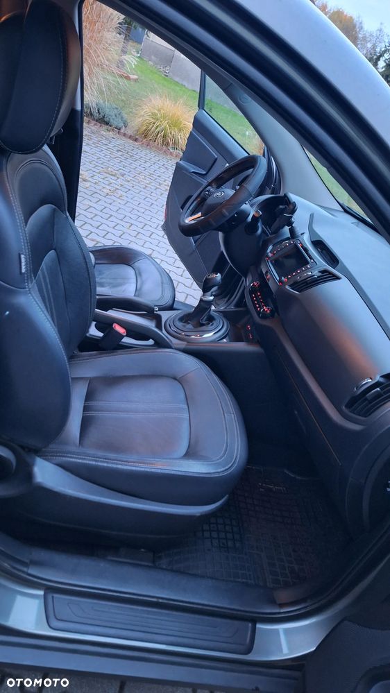 Kia Sportage - 16