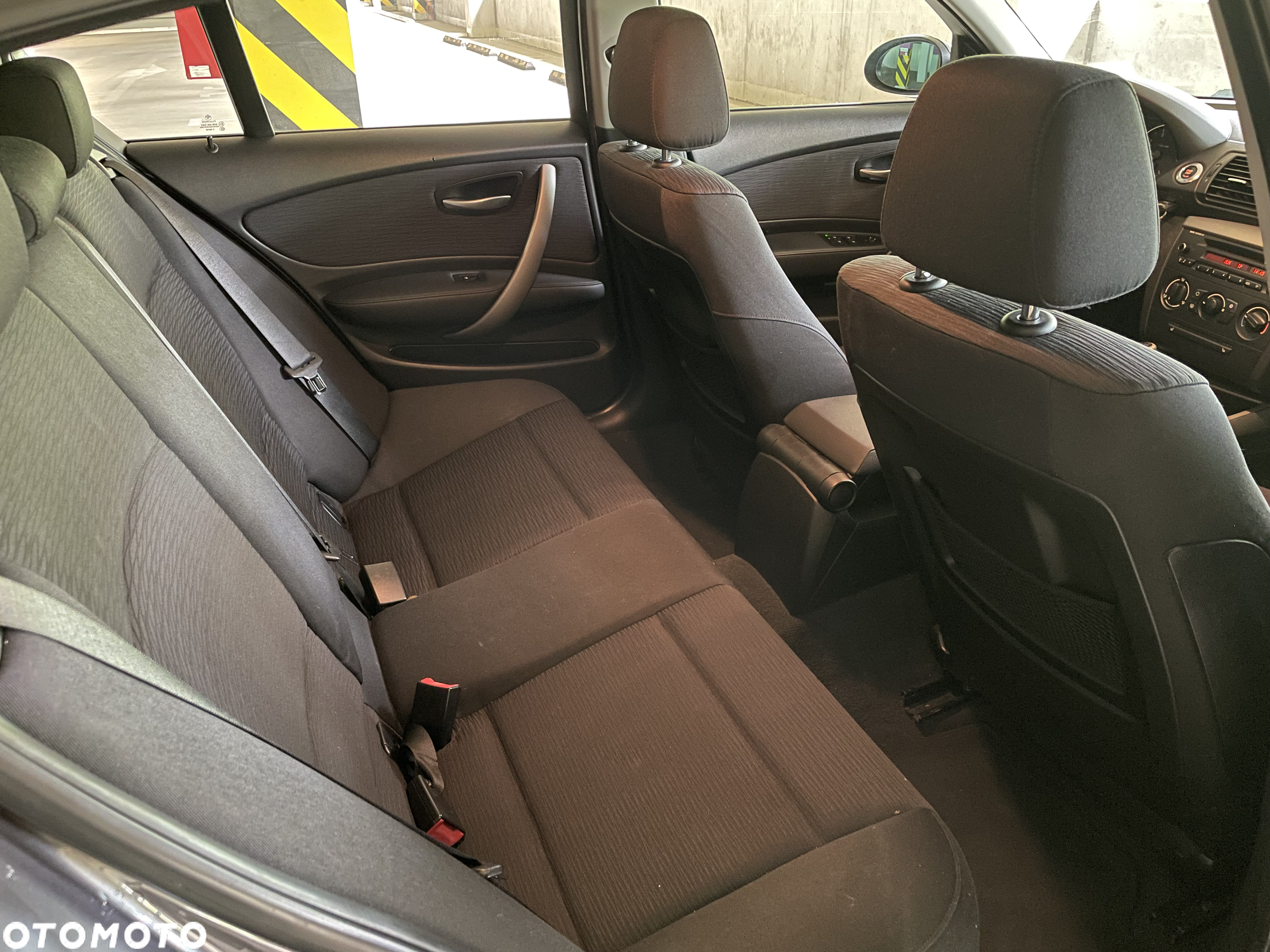 BMW Seria 1 116i - 16