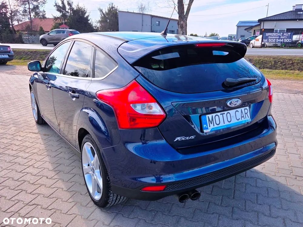 Ford Focus 1.6 Titanium - 11
