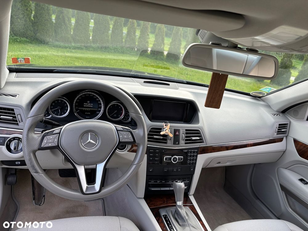Mercedes-Benz Klasa E 350 CDI DPF BlueEFFICIENCY 7G-TRONIC Avantgarde - 11
