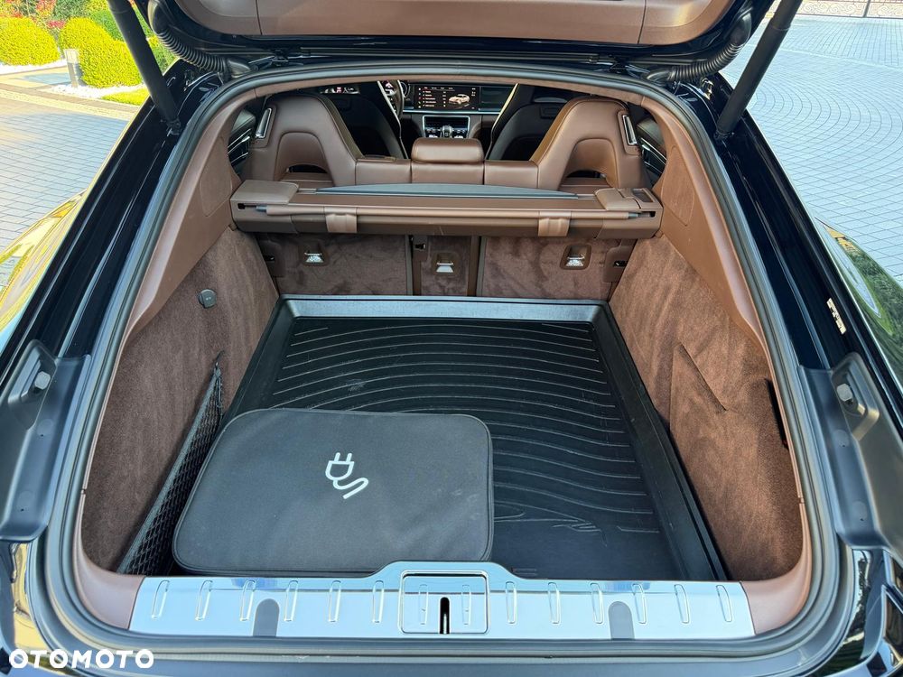 Porsche Panamera - 14