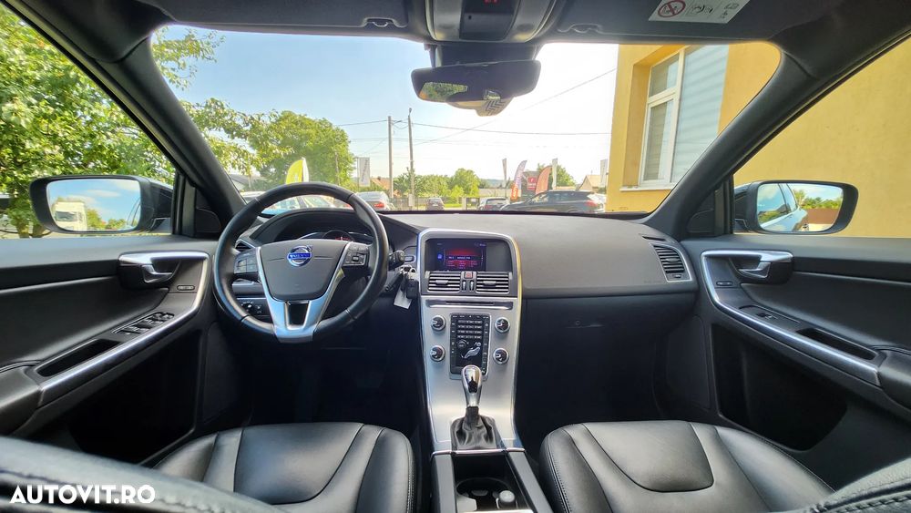 Volvo XC 60 D4 Geartronic Inscription - 11