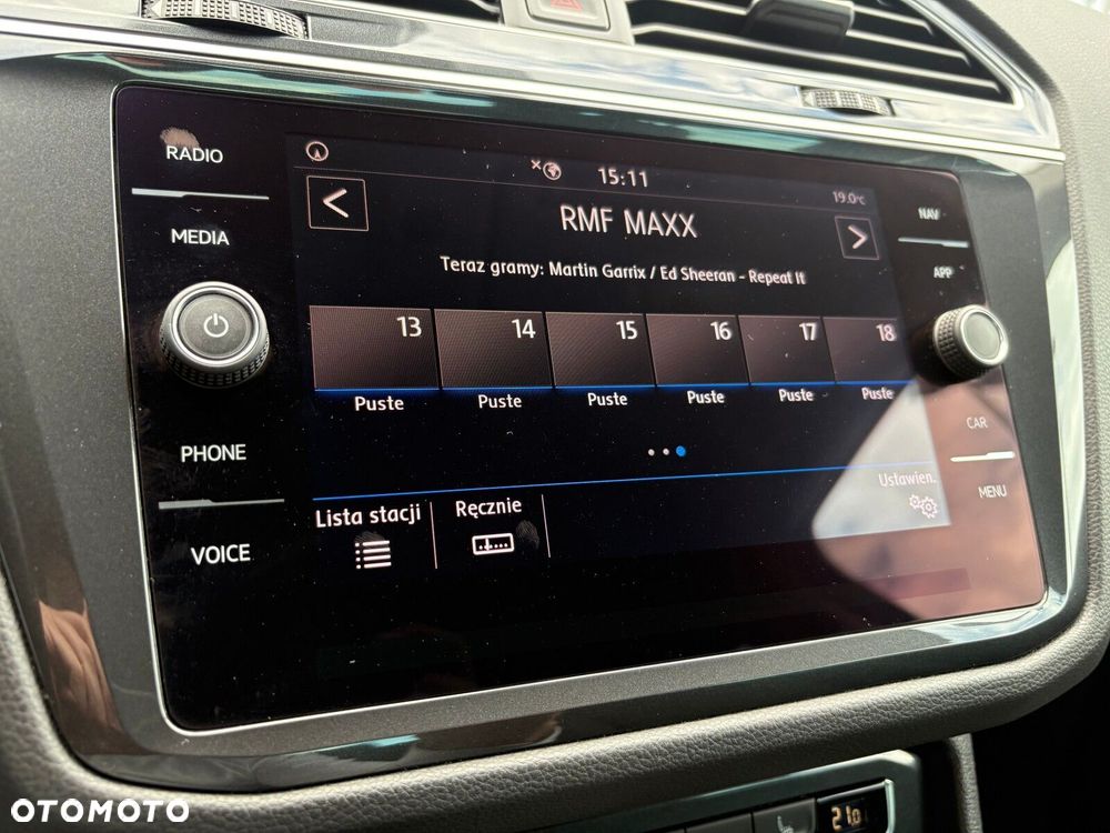 Volkswagen Tiguan - 32