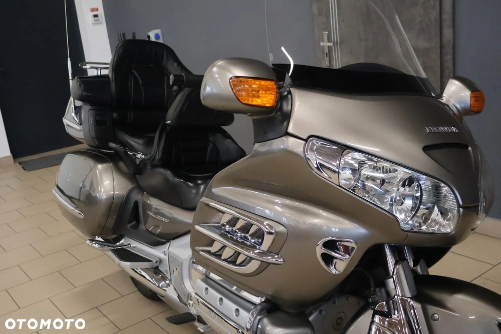 Honda GL