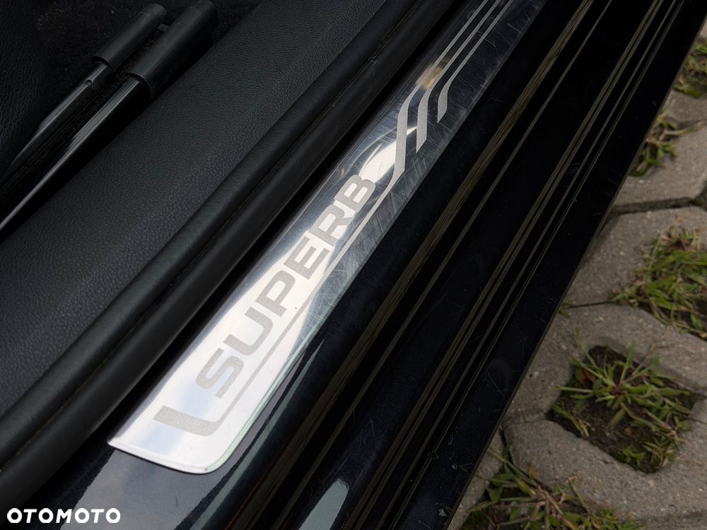 Skoda Superb 1.8 TSI Style DSG - 17