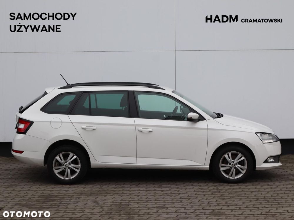 Skoda Fabia 1.0 TSI Ambition - 4