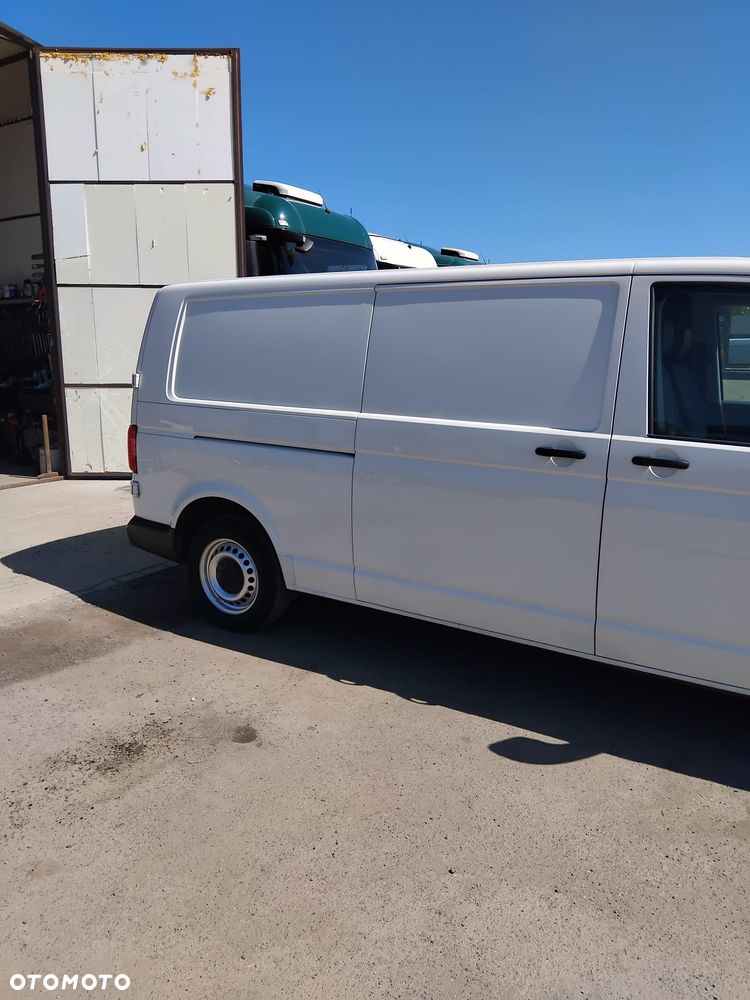 Volkswagen T6.1 - 3