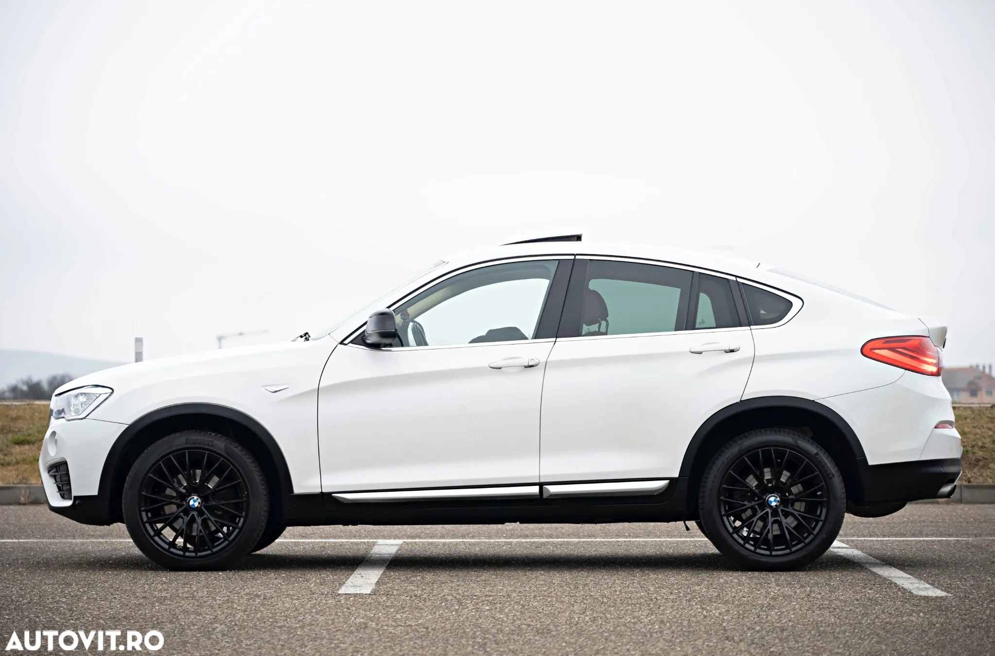 BMW X4 xDrive20d xLine - 10