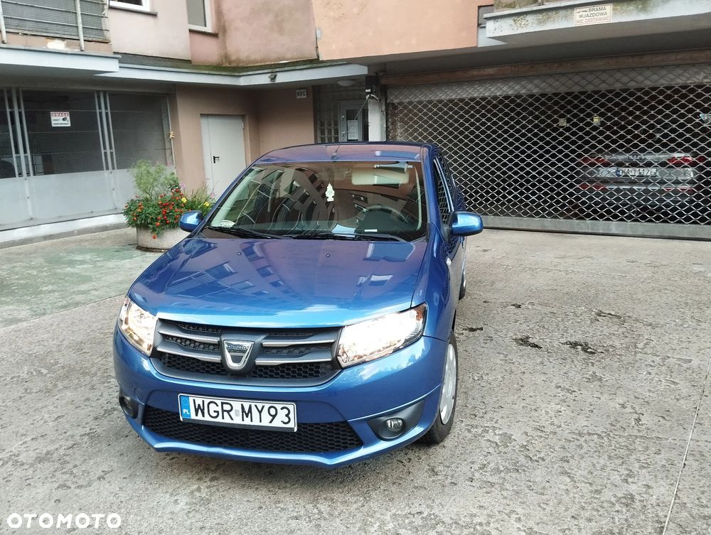 Dacia Logan 1.2 16V Laureate - 2