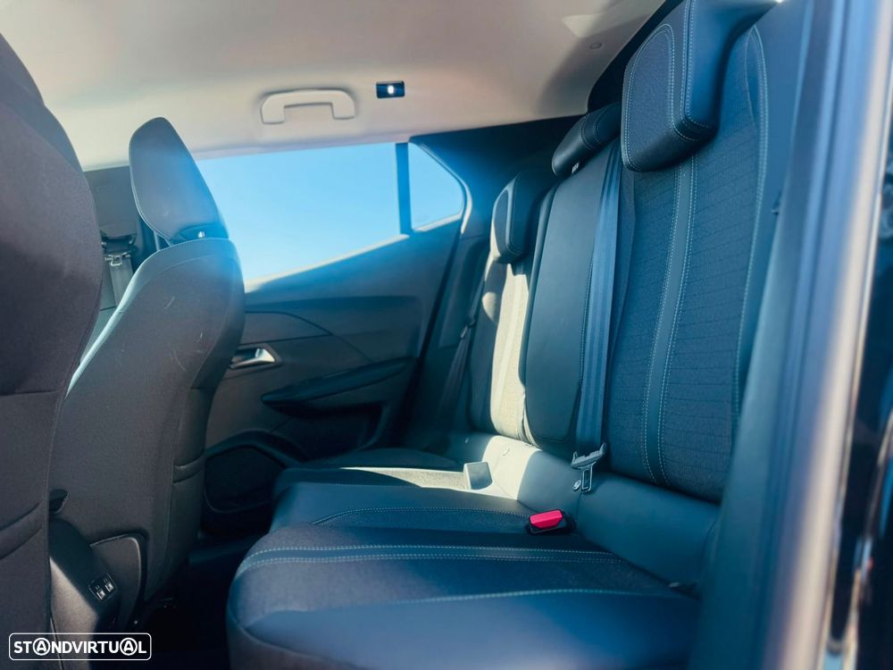 Peugeot 2008 1.2 PureTech Allure Pack EAT8 - 16