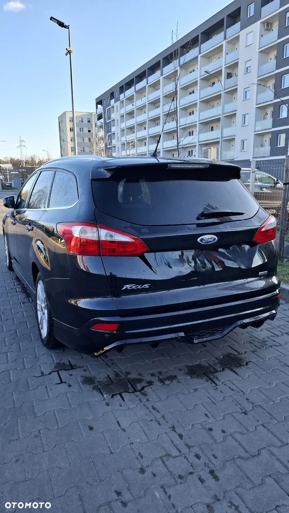 Ford Focus 1.6 EcoBoost Edition - 4