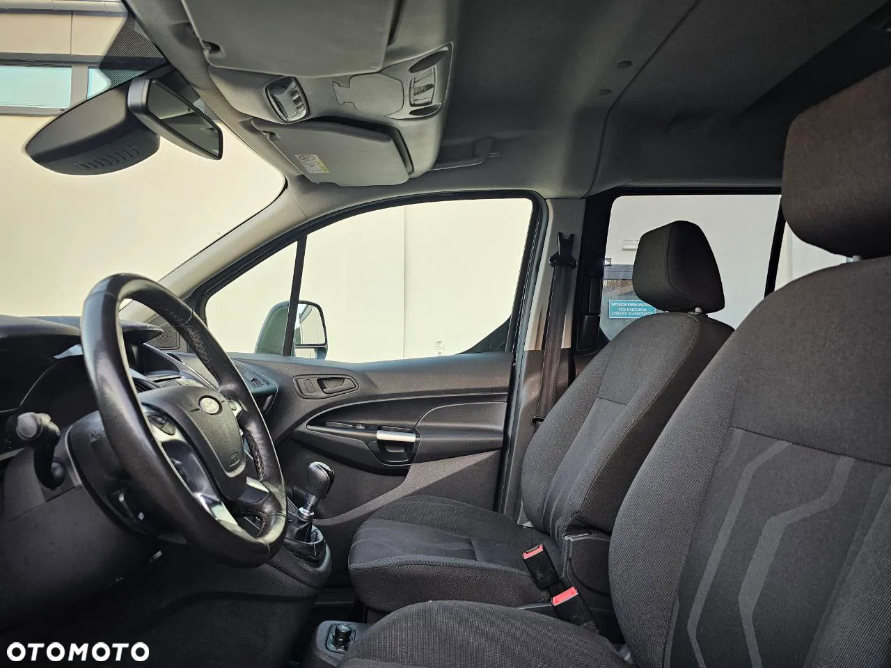 Ford Tourneo Connect - 9