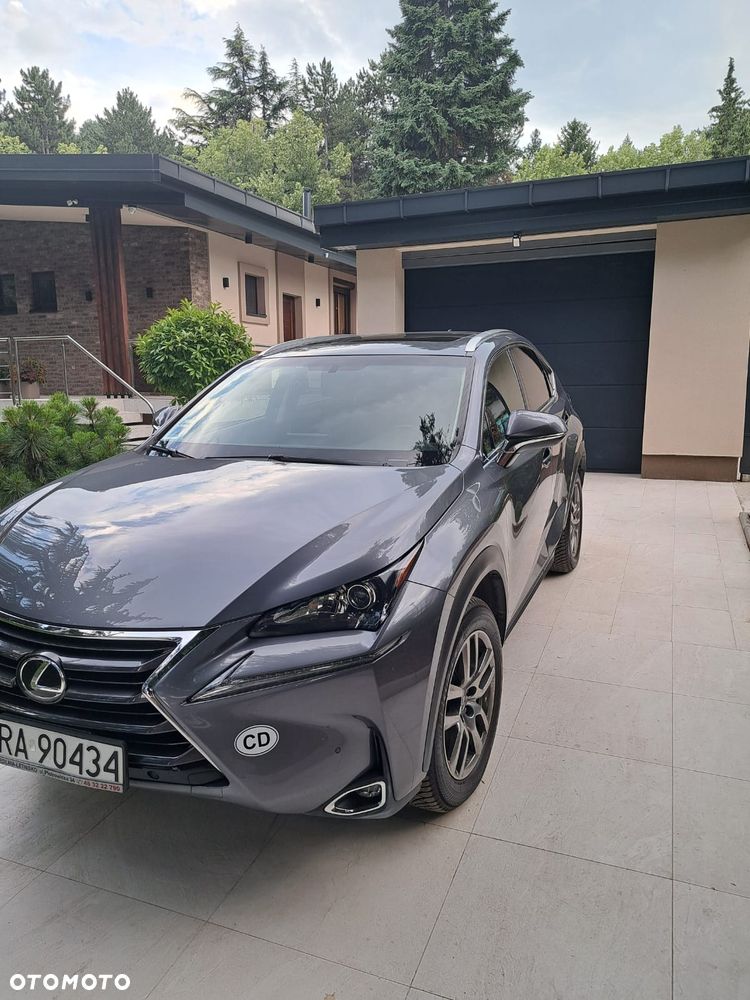 Lexus NX 200t Comfort AWD - 3