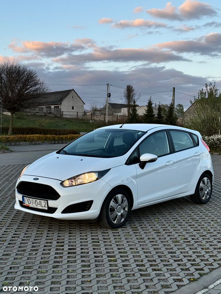 Ford Fiesta ver-1-5-tdci-silver-x - 14