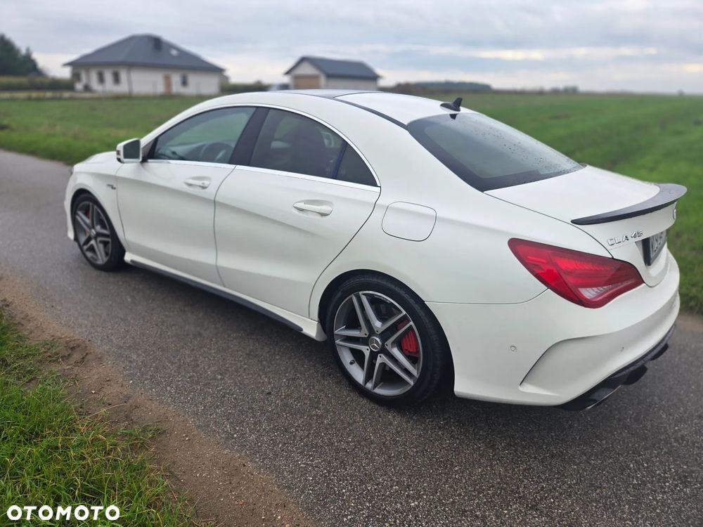 Mercedes-Benz CLA AMG 45 4-Matic - 2