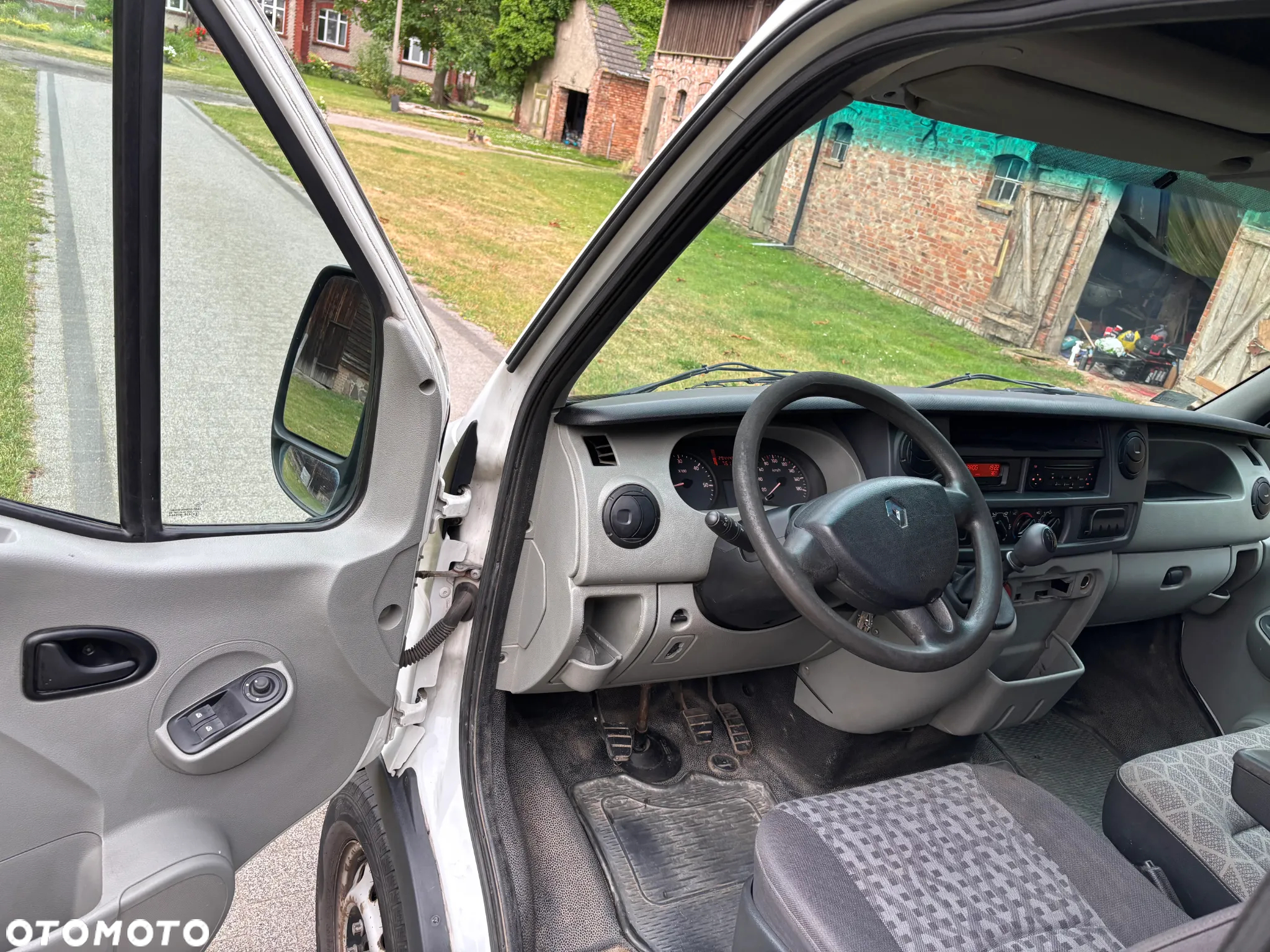 Renault Master - 10