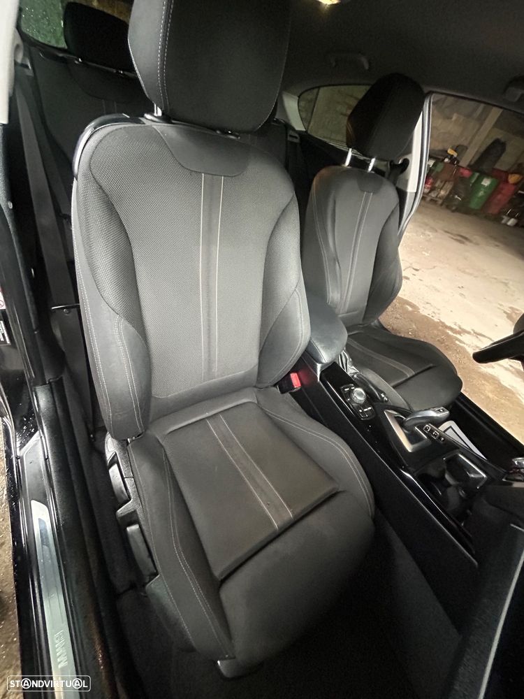 BMW 116 d Aut. Sport Line - 8