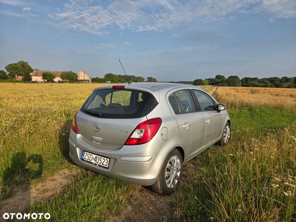 Opel Corsa 1.3 CDTI Enjoy S&S ecoFLEX - 6