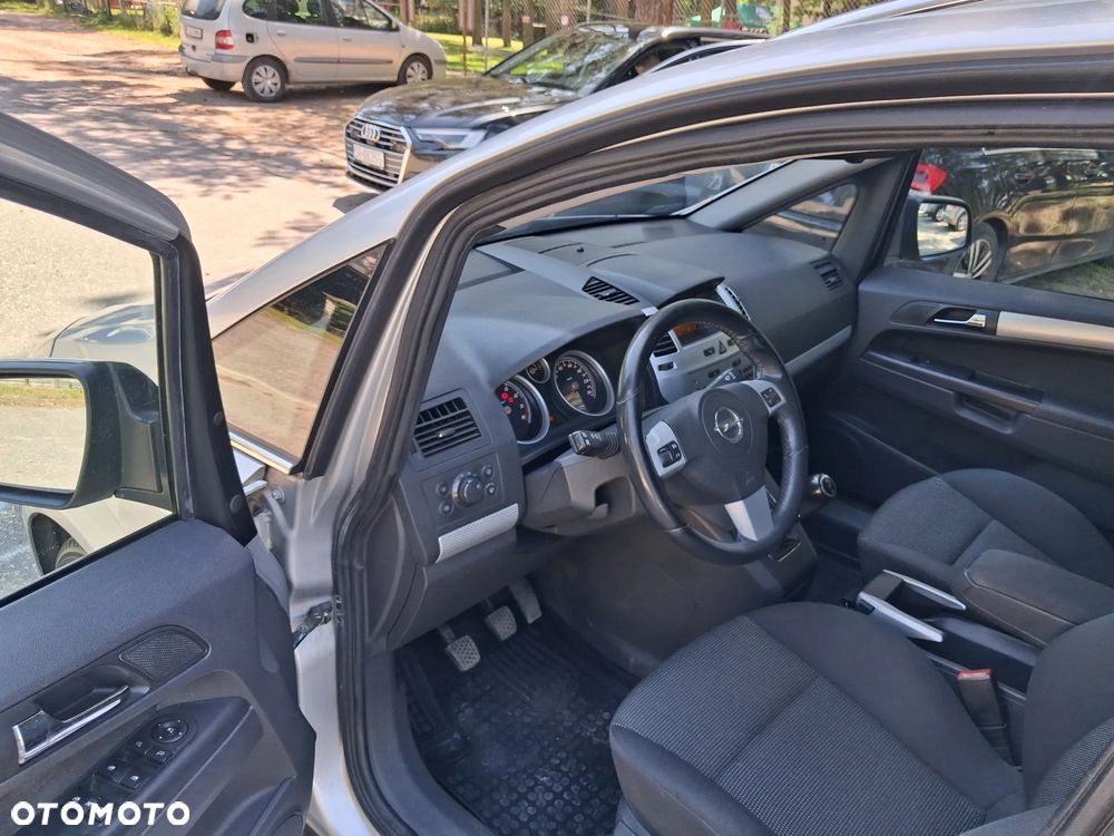 Opel Zafira 1.8 Sport - 5