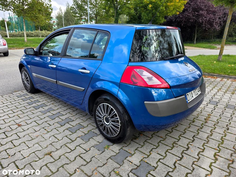 Renault Megane 1.6 16V Authentique - 3
