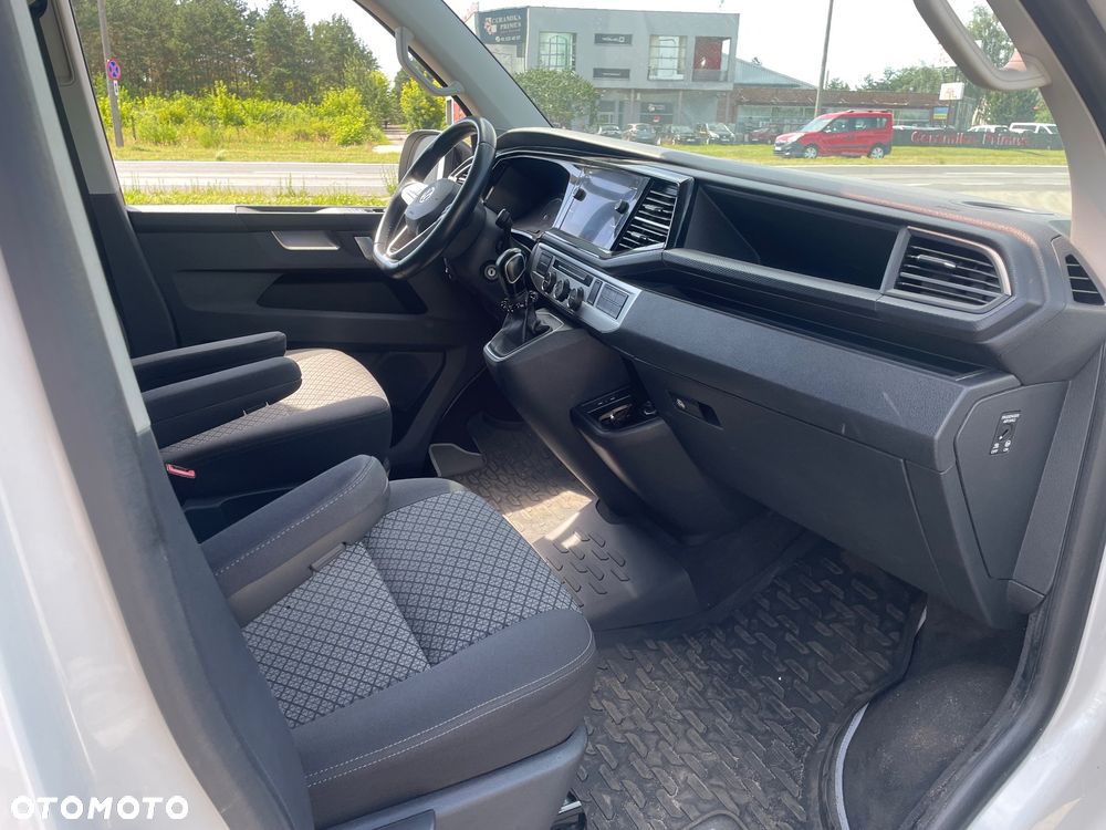 Volkswagen Multivan - 7