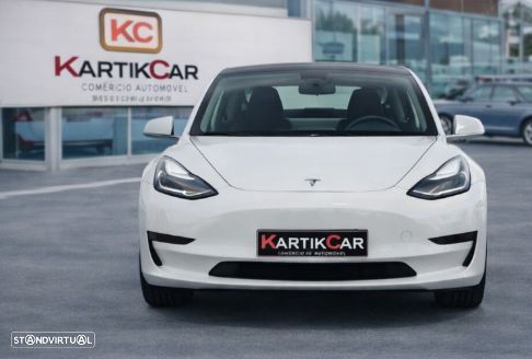 Tesla Model 3 Standard Range Plus RWD - 3