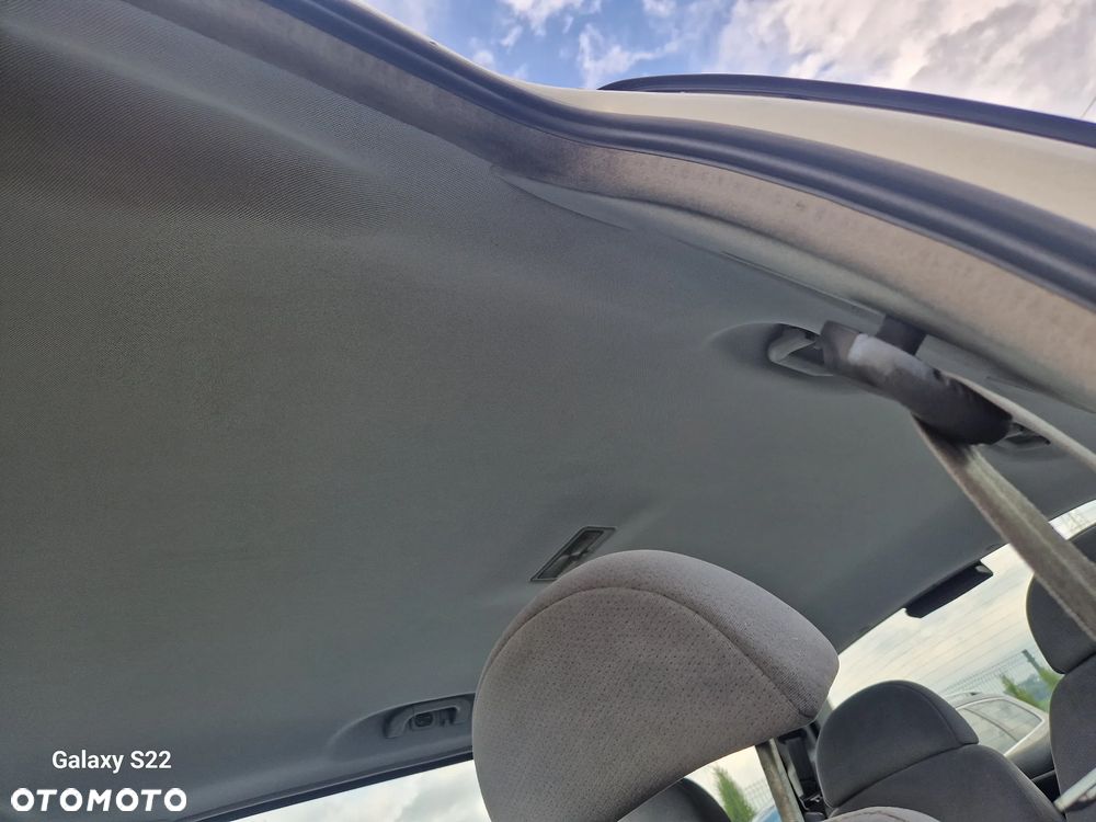 Volkswagen Sharan 1.9 TDI Comfortline - 23