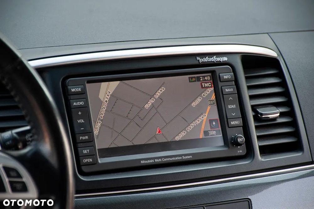 Mitsubishi Lancer 1.8 CVT Intense - 35