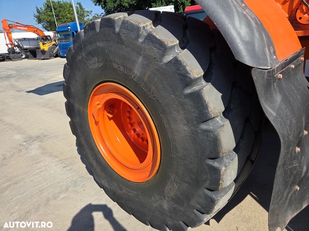 Hitachi ZW310-6, 2019, 7.734h, cupa 5mc, 28 tone, Gresare automata, Cantar, Anvelope Goodyear L5 70% ok, camera spate, consum 17,6l/h, descarca la 4,4m, motor 285CP, VIRARE JOYSTICK, revizii ok, STARE FOARTE BUNA, posibilitate leasing-PROMOTIE 98.750 eur+Tva - 17